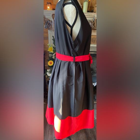 NWT Tokyo Talkies Sz XL Black Red Fully Lined Belted Sleeveless Sample Dress - Picture 7 of 13